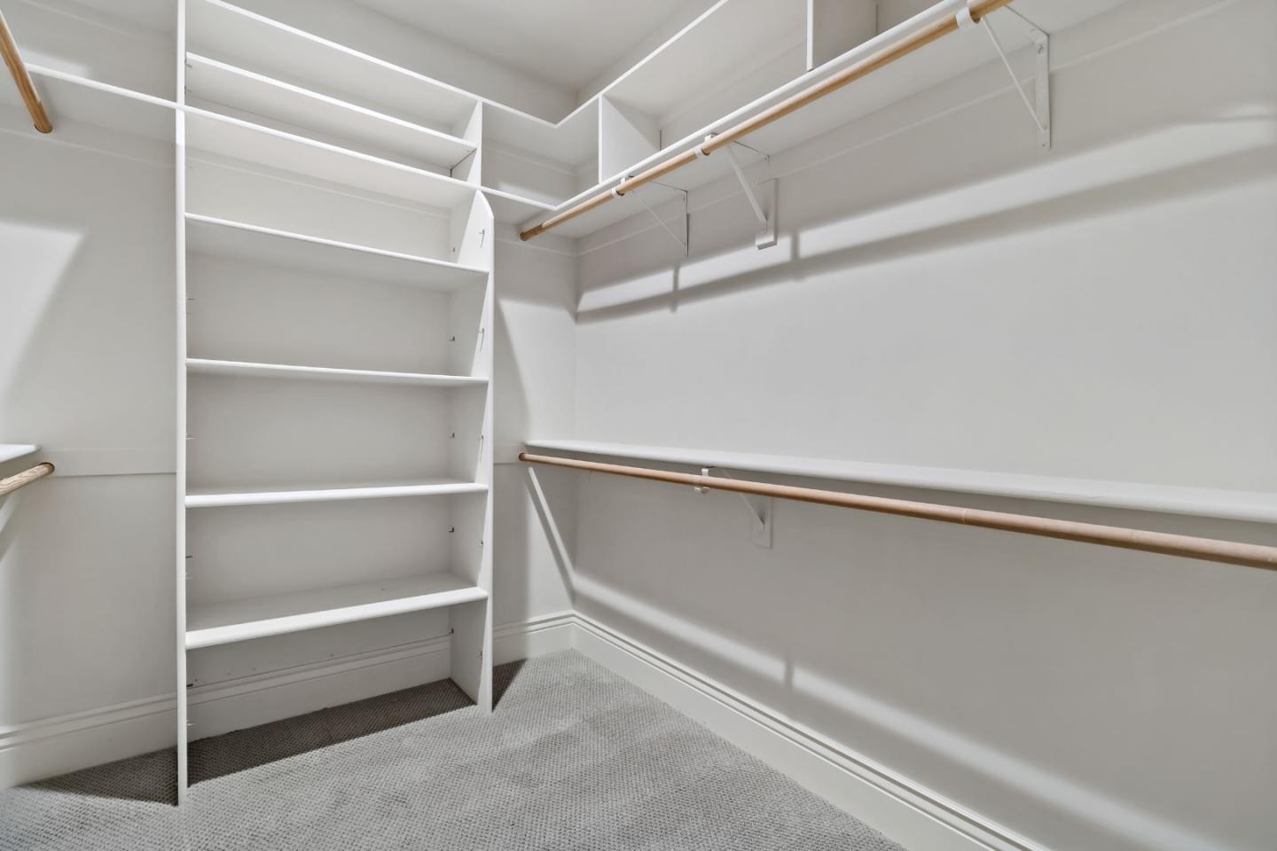 Detail Gallery Image 33 of 58 For 36 Gretel Ct, Redwood City,  CA 94061 - 4 Beds | 4/1 Baths