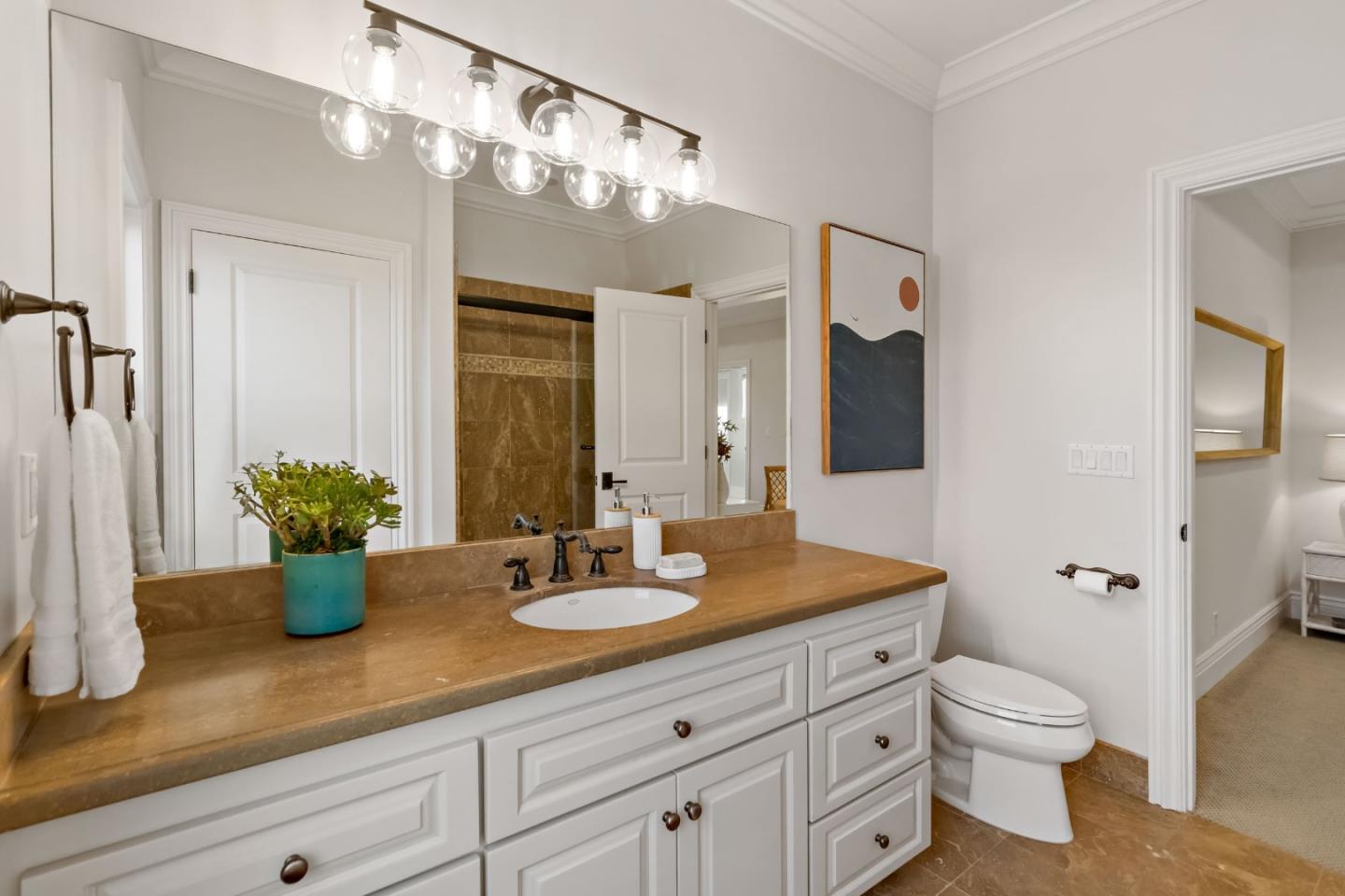 Detail Gallery Image 37 of 58 For 36 Gretel Ct, Redwood City,  CA 94061 - 4 Beds | 4/1 Baths