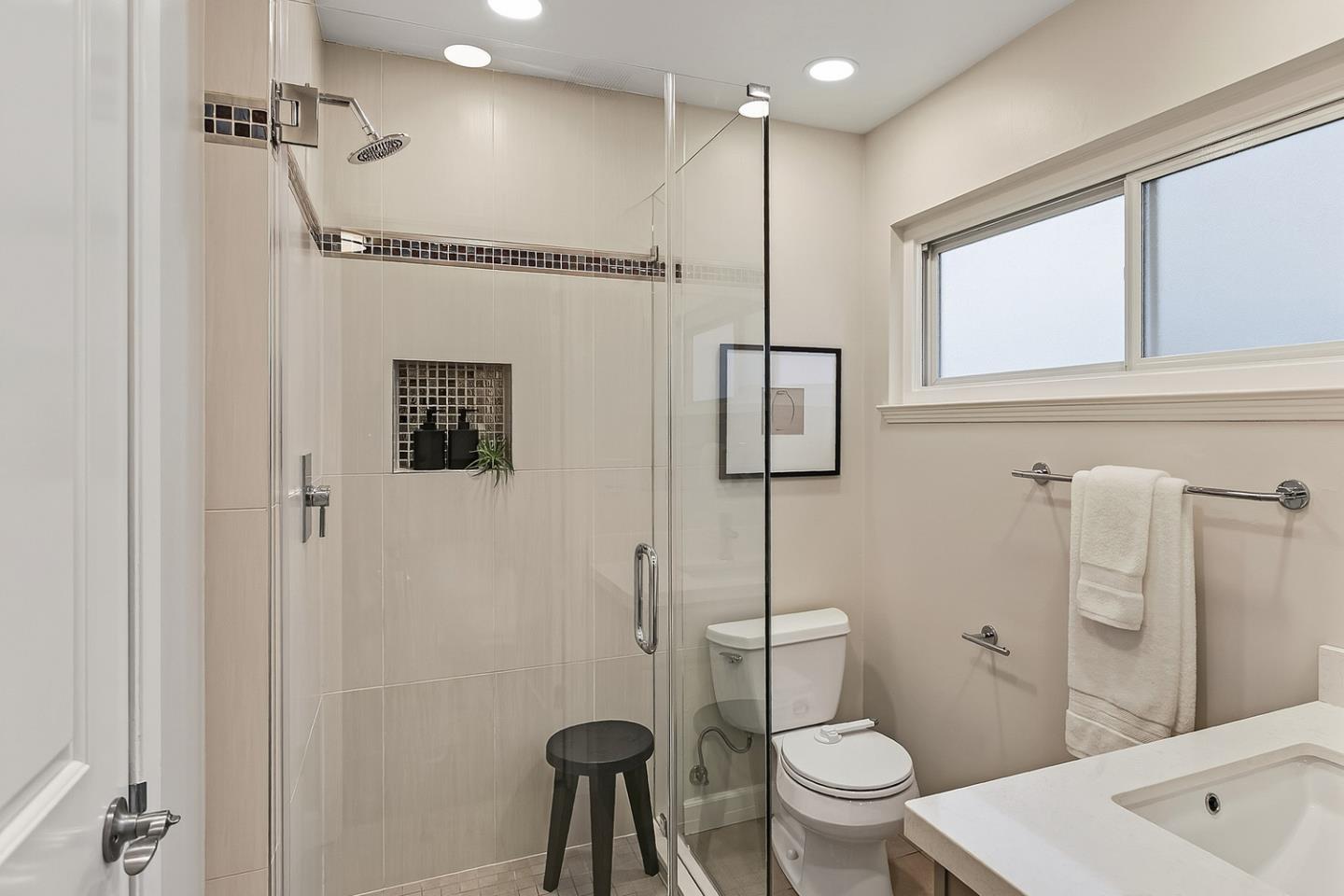 Detail Gallery Image 14 of 43 For 1744 Marich Way, Mountain View,  CA 94040 - – Beds | – Baths