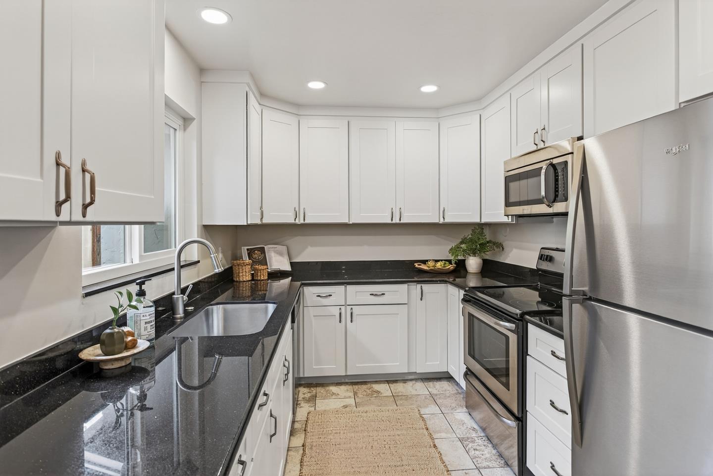 Detail Gallery Image 29 of 43 For 1744 Marich Way, Mountain View,  CA 94040 - – Beds | – Baths