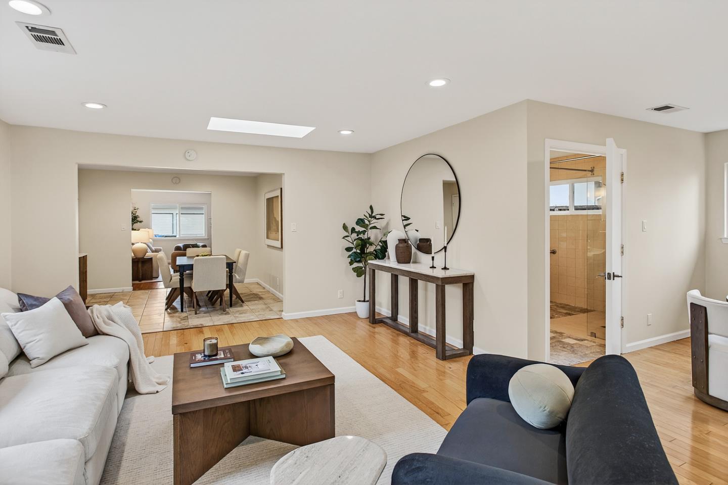 Detail Gallery Image 31 of 43 For 1744 Marich Way, Mountain View,  CA 94040 - – Beds | – Baths