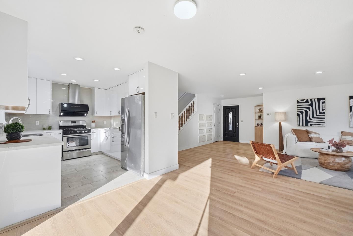 Detail Gallery Image 16 of 55 For 3137 Hilary Dr, San Jose,  CA 95124 - 5 Beds | 4 Baths