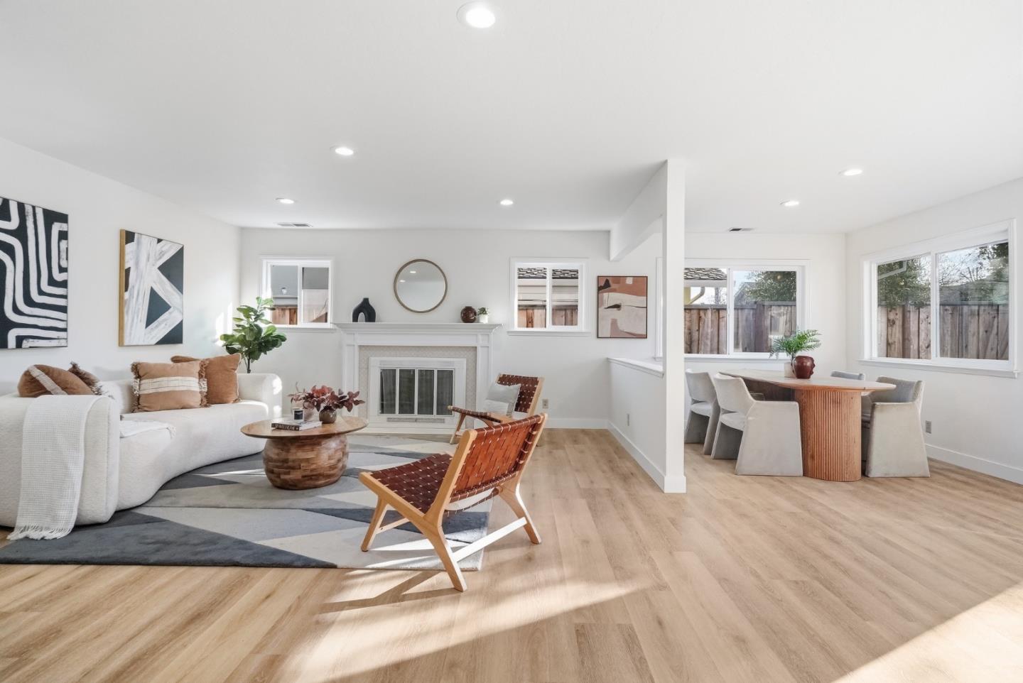 Detail Gallery Image 3 of 55 For 3137 Hilary Dr, San Jose,  CA 95124 - 5 Beds | 4 Baths