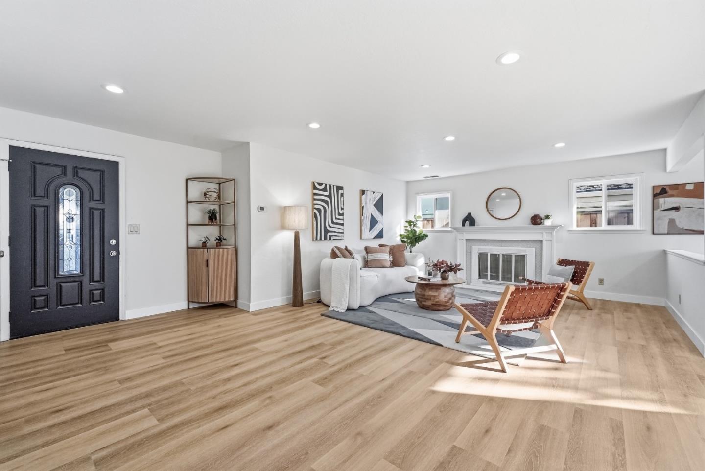 Detail Gallery Image 5 of 55 For 3137 Hilary Dr, San Jose,  CA 95124 - 5 Beds | 4 Baths