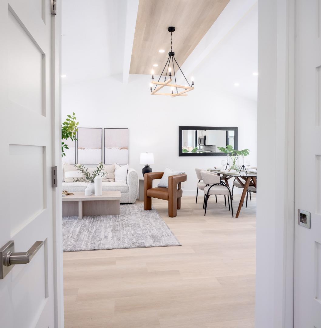 Detail Gallery Image 11 of 39 For 1371 Camellia Dr, East Palo Alto,  CA 94303 - 3 Beds | 2 Baths