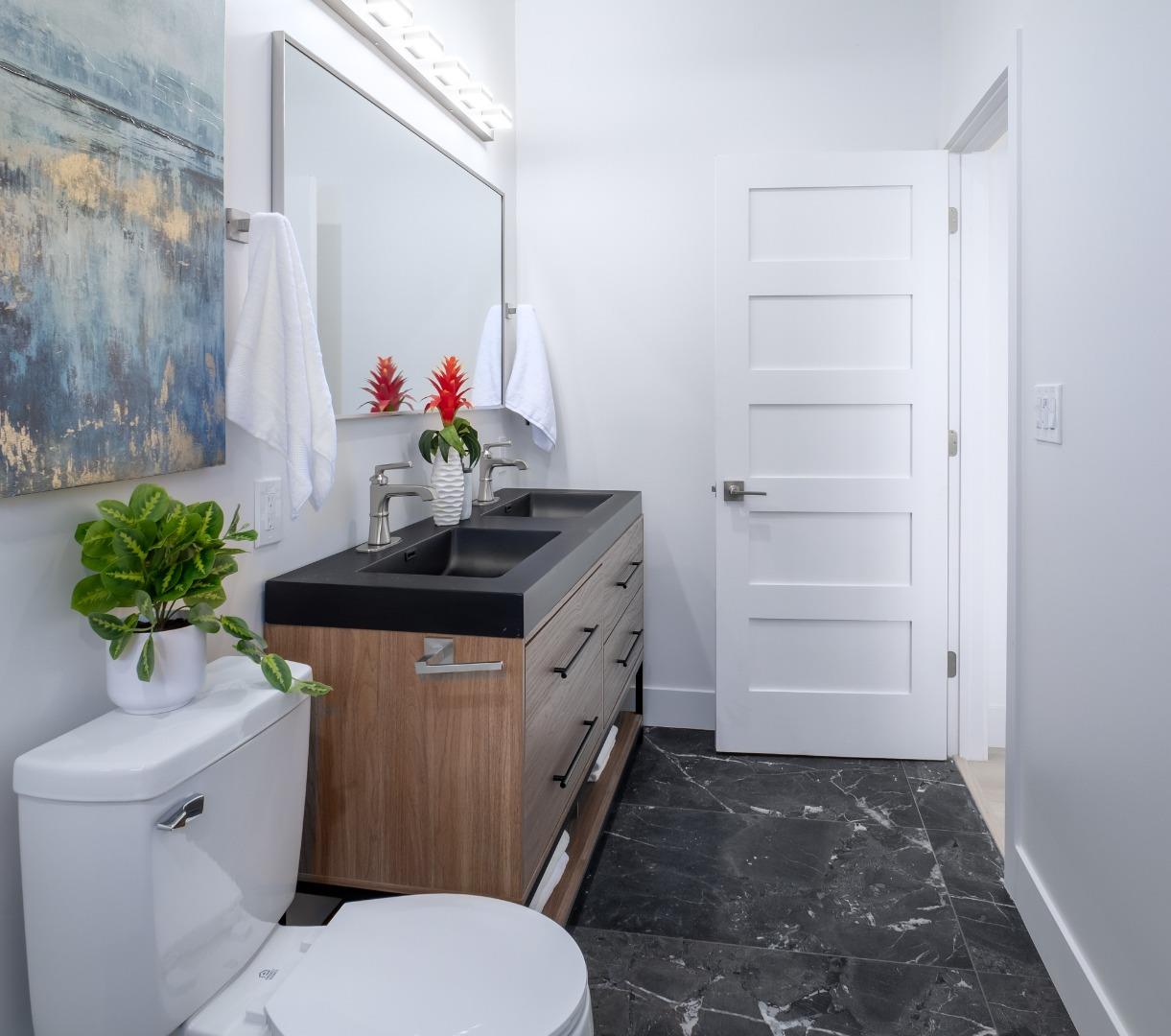 Detail Gallery Image 14 of 39 For 1371 Camellia Dr, East Palo Alto,  CA 94303 - 3 Beds | 2 Baths