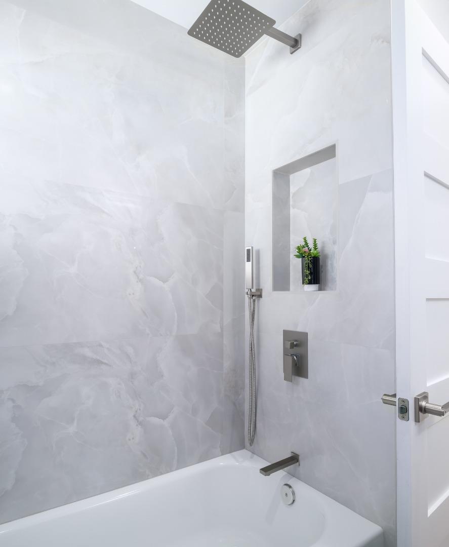 Detail Gallery Image 18 of 39 For 1371 Camellia Dr, East Palo Alto,  CA 94303 - 3 Beds | 2 Baths