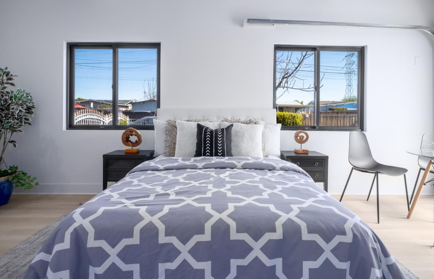 Detail Gallery Image 23 of 39 For 1371 Camellia Dr, East Palo Alto,  CA 94303 - 3 Beds | 2 Baths