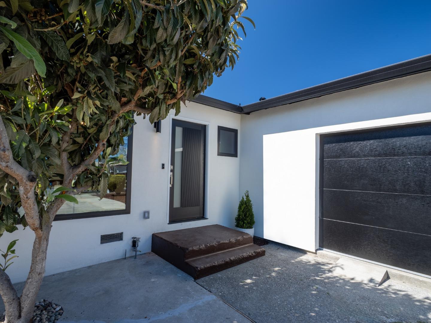 Detail Gallery Image 29 of 39 For 1371 Camellia Dr, East Palo Alto,  CA 94303 - 3 Beds | 2 Baths