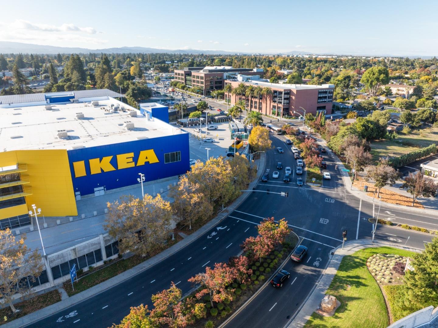 Detail Gallery Image 34 of 39 For 1371 Camellia Dr, East Palo Alto,  CA 94303 - 3 Beds | 2 Baths