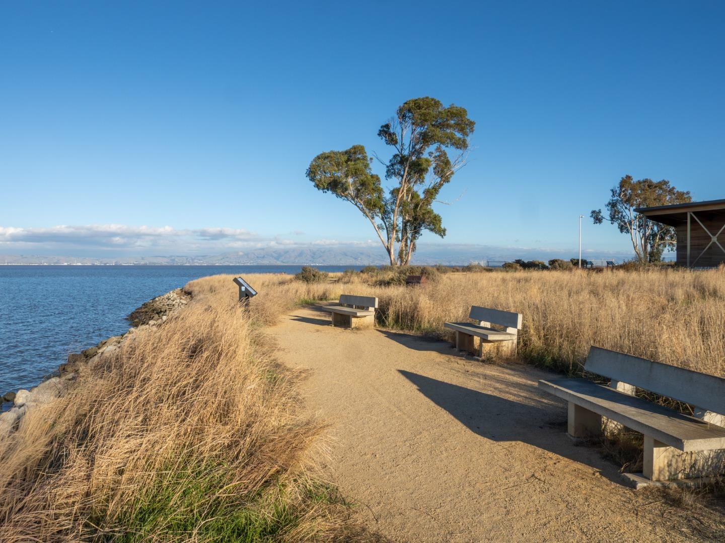 Detail Gallery Image 37 of 39 For 1371 Camellia Dr, East Palo Alto,  CA 94303 - 3 Beds | 2 Baths
