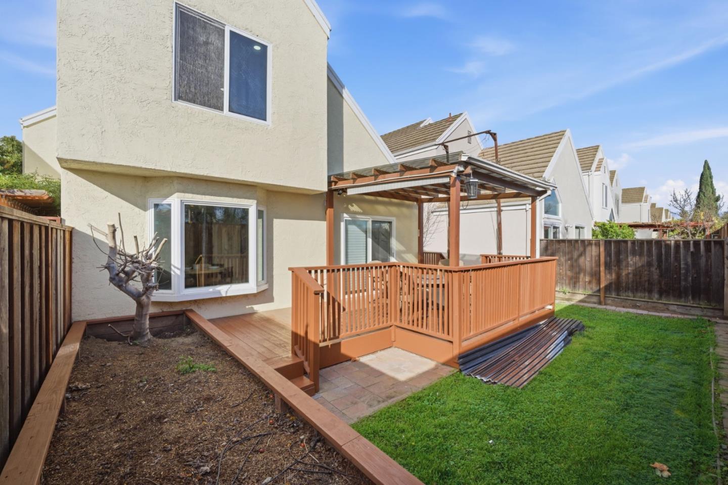 Detail Gallery Image 32 of 39 For 472 Glenmoor Cir, Milpitas,  CA 95035 - 3 Beds | 2/1 Baths