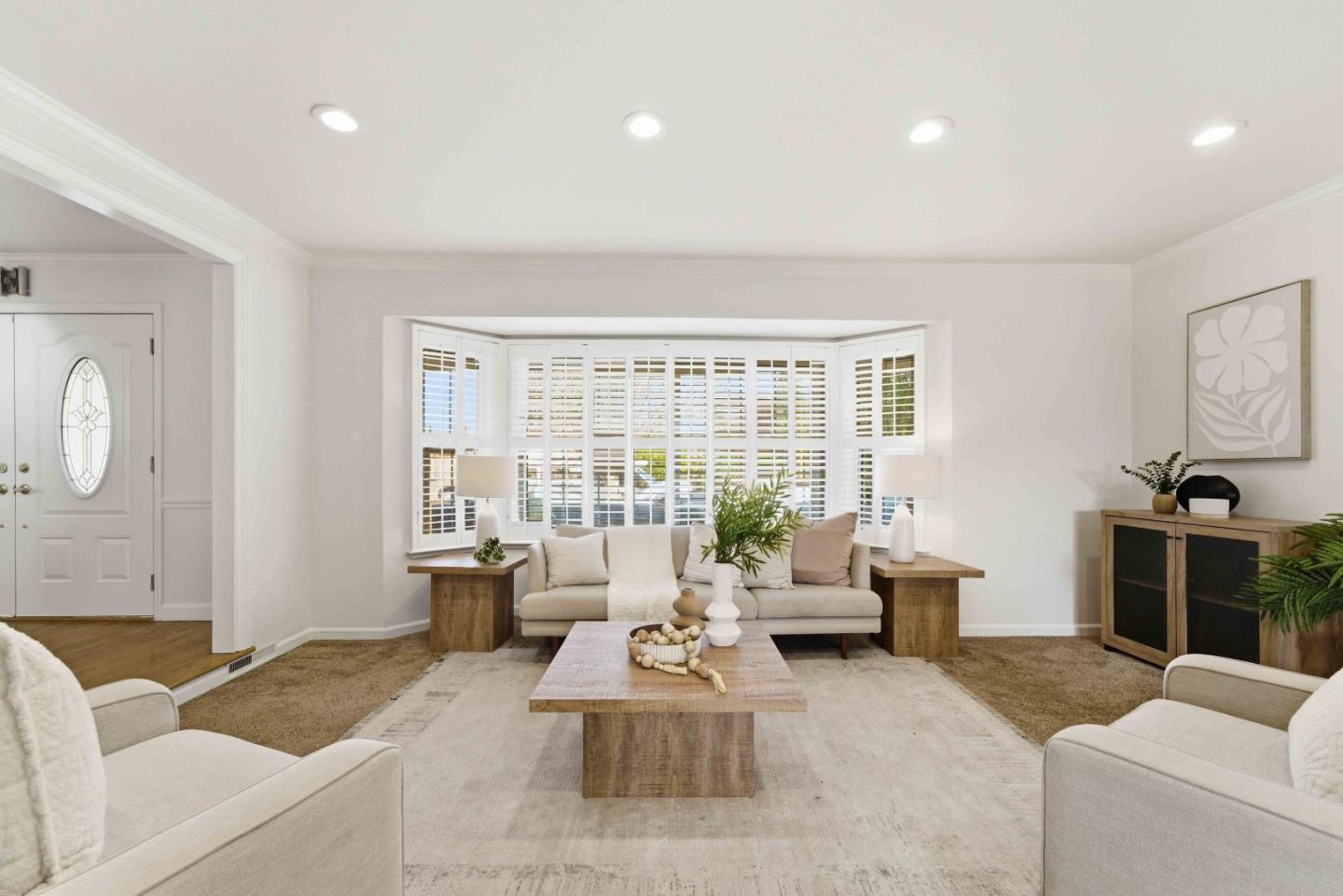 Detail Gallery Image 12 of 45 For 1844 Frobisher Way, San Jose,  CA 95124 - 5 Beds | 2/1 Baths