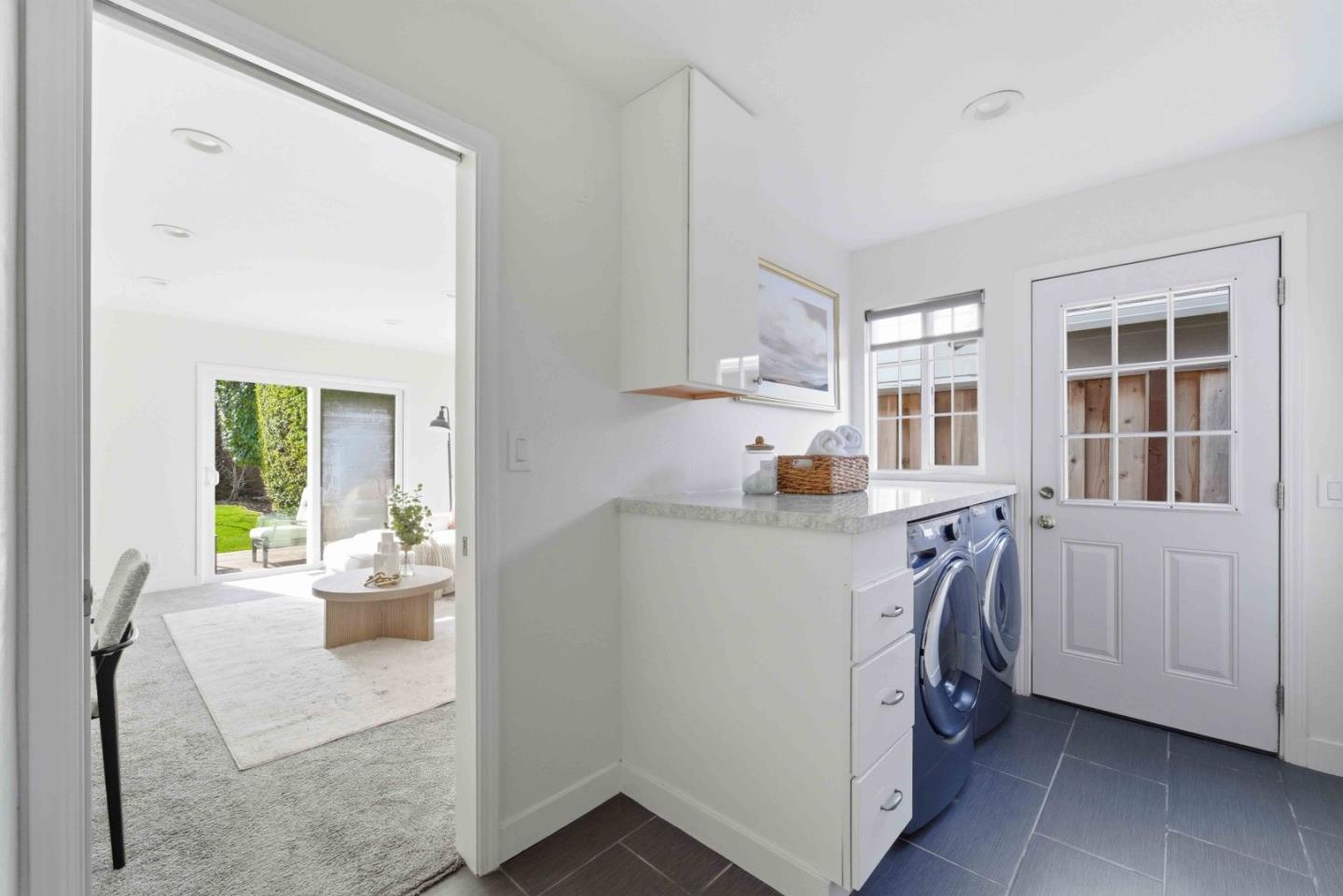 Detail Gallery Image 20 of 45 For 1844 Frobisher Way, San Jose,  CA 95124 - 5 Beds | 2/1 Baths