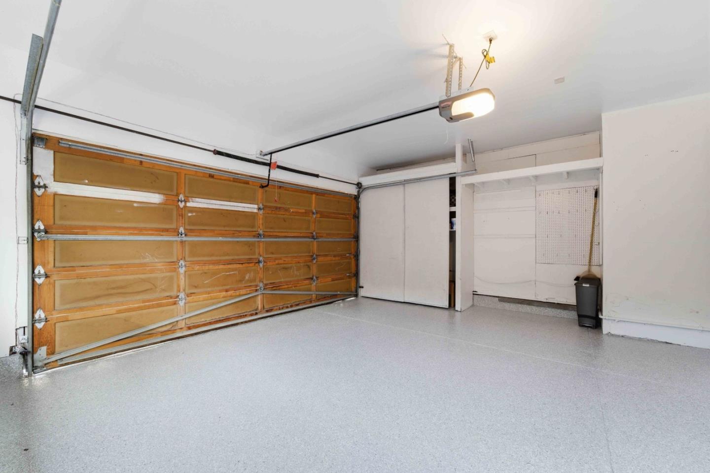 Detail Gallery Image 21 of 45 For 1844 Frobisher Way, San Jose,  CA 95124 - 5 Beds | 2/1 Baths