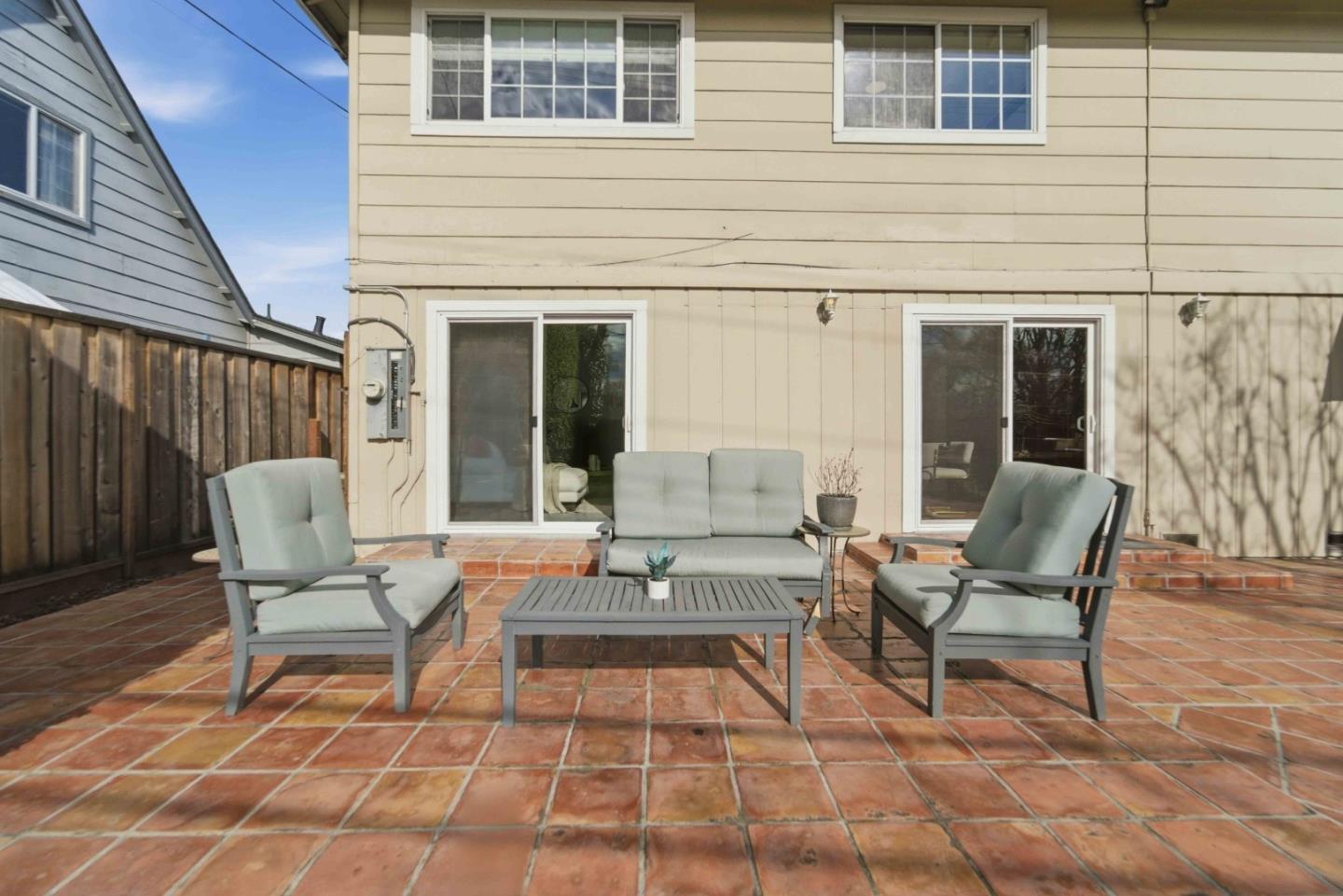 Detail Gallery Image 36 of 45 For 1844 Frobisher Way, San Jose,  CA 95124 - 5 Beds | 2/1 Baths