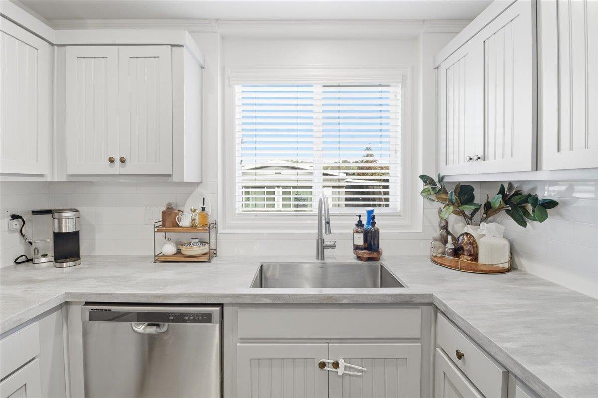 Detail Gallery Image 16 of 45 For 444 Whispering Pines Dr #43,  Scotts Valley,  CA 95066 - 3 Beds | 2 Baths