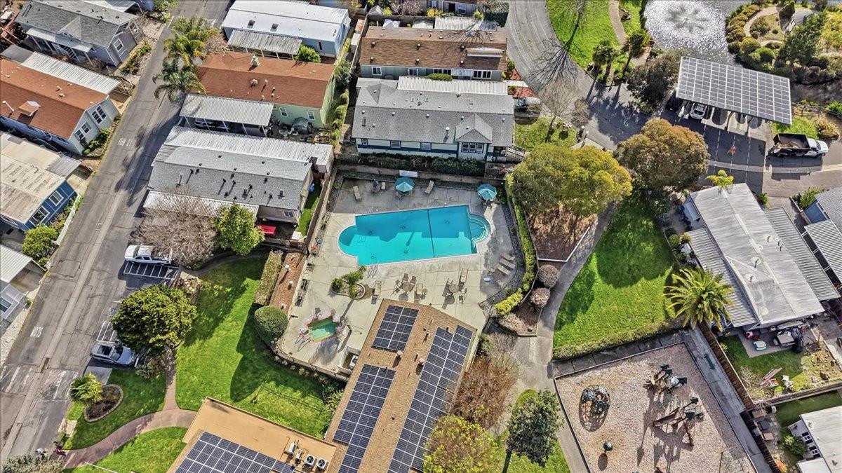 Detail Gallery Image 40 of 45 For 444 Whispering Pines Dr #43,  Scotts Valley,  CA 95066 - 3 Beds | 2 Baths