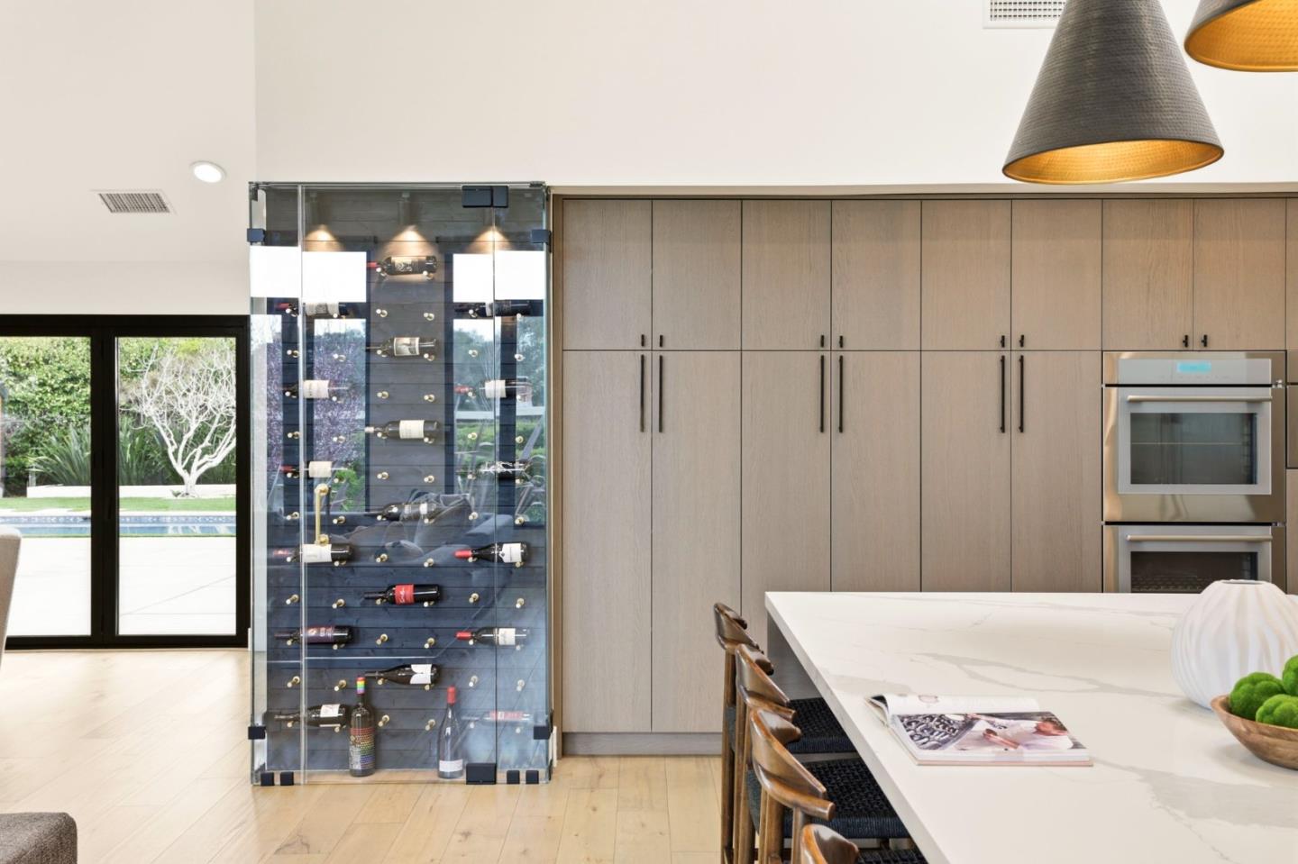 Detail Gallery Image 26 of 43 For 588 Craig Rd, Hillsborough,  CA 94010 - 5 Beds | 5 Baths