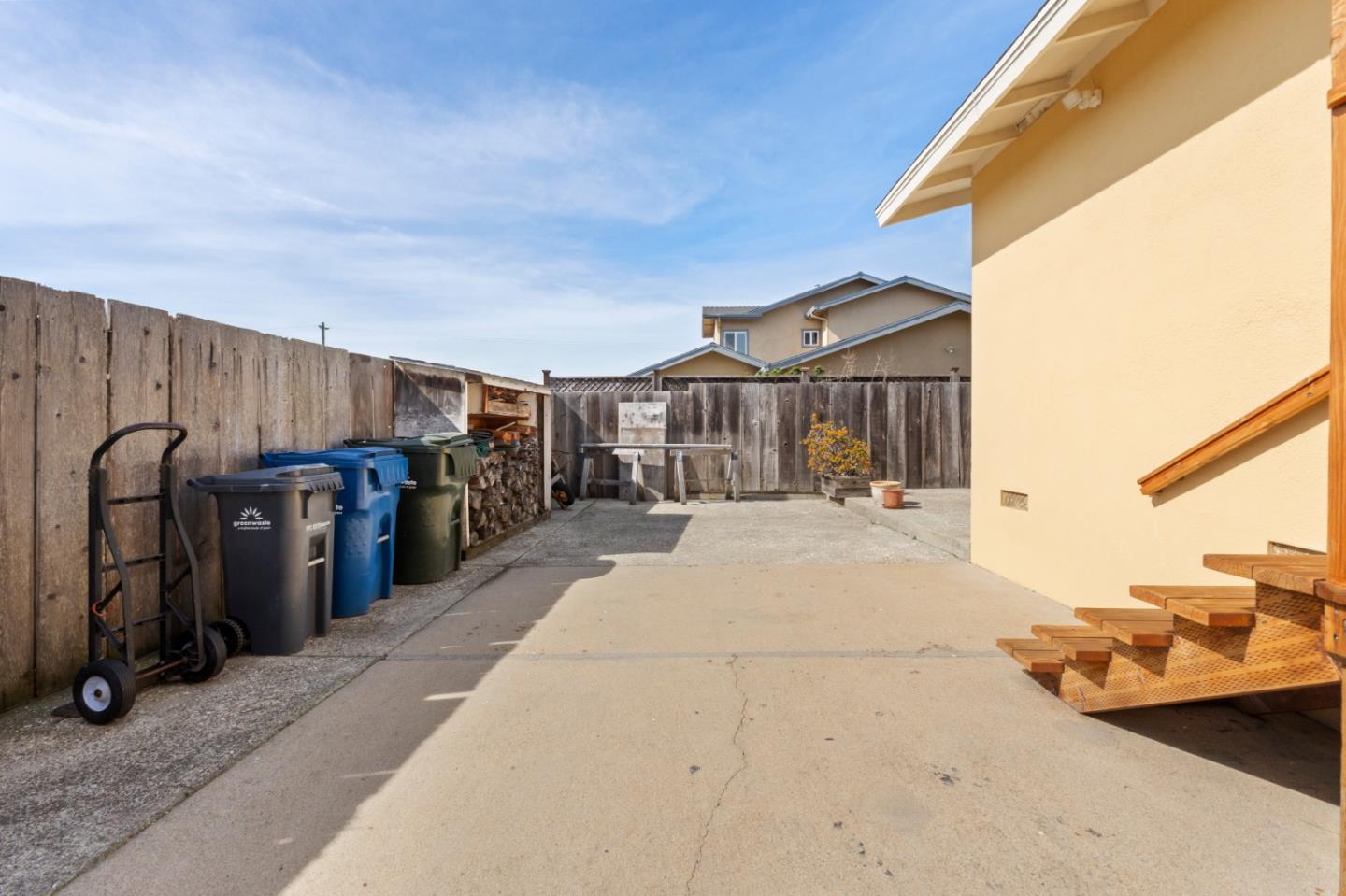 Detail Gallery Image 24 of 26 For 1313 Harding St, Seaside,  CA 93955 - 3 Beds | 2 Baths