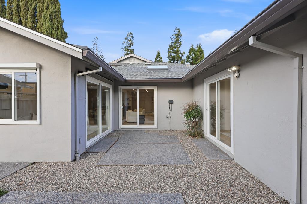 Detail Gallery Image 52 of 60 For 1218 Sanchez Way, Redwood City,  CA 94061 - 4 Beds | 3 Baths