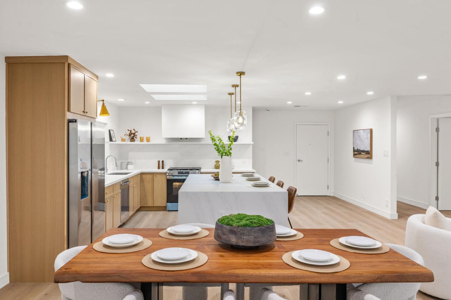 Detail Gallery Image 9 of 60 For 1218 Sanchez Way, Redwood City,  CA 94061 - 4 Beds | 3 Baths