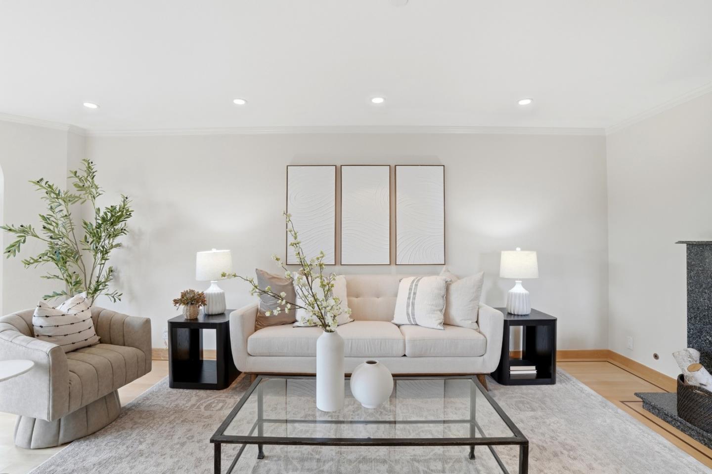 Detail Gallery Image 17 of 81 For 20 Dorado Ter #C,  San Francisco,  CA 94112 - 4 Beds | 2 Baths