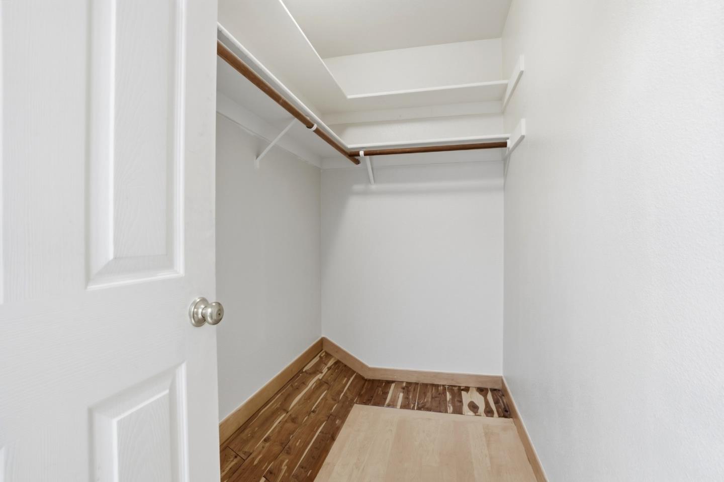 Detail Gallery Image 25 of 81 For 20 Dorado Ter #C,  San Francisco,  CA 94112 - 4 Beds | 2 Baths