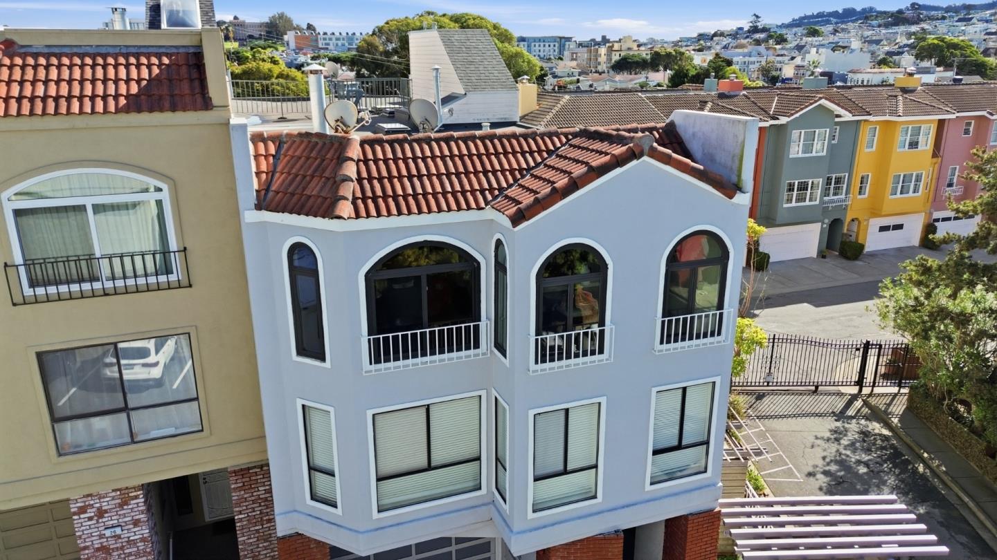 Detail Gallery Image 64 of 81 For 20 Dorado Ter #C,  San Francisco,  CA 94112 - 4 Beds | 2 Baths