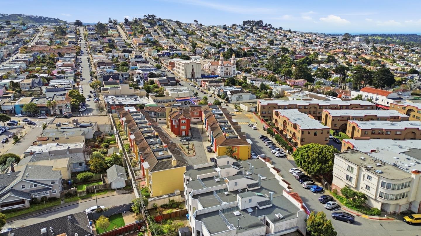 Detail Gallery Image 71 of 81 For 20 Dorado Ter #C,  San Francisco,  CA 94112 - 4 Beds | 2 Baths