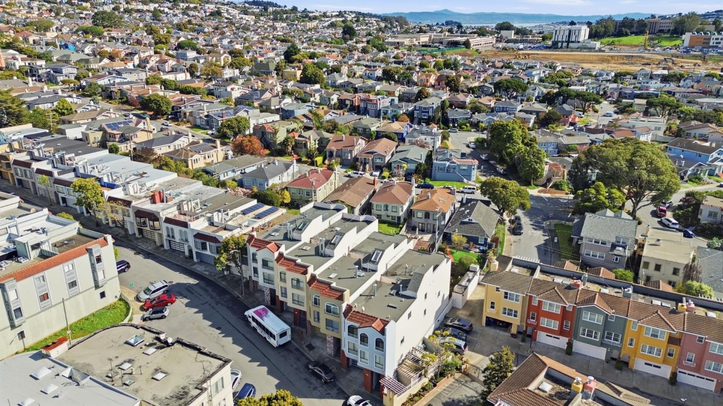 Detail Gallery Image 73 of 81 For 20 Dorado Ter #C,  San Francisco,  CA 94112 - 4 Beds | 2 Baths