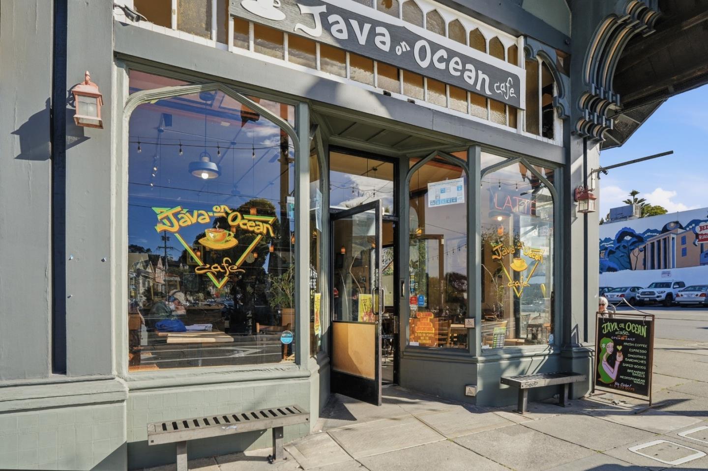 Detail Gallery Image 77 of 81 For 20 Dorado Ter #C,  San Francisco,  CA 94112 - 4 Beds | 2 Baths