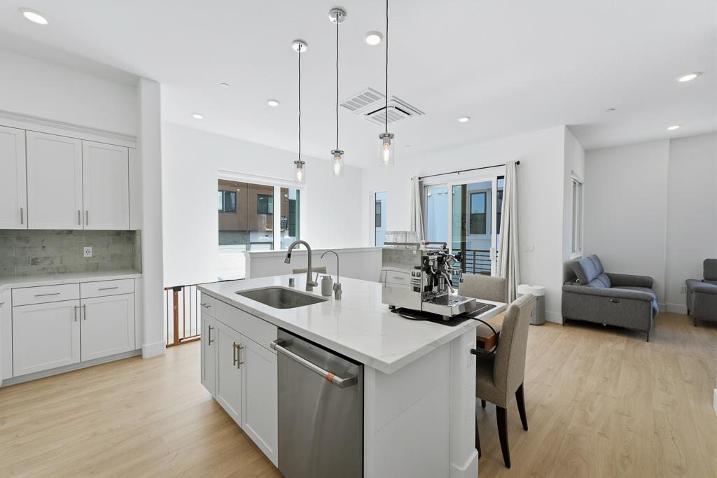 Photo #28: ML82036415 Listing: Photo #28