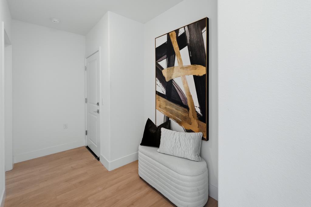 Photo #5: ML82036415 Listing: Photo #5