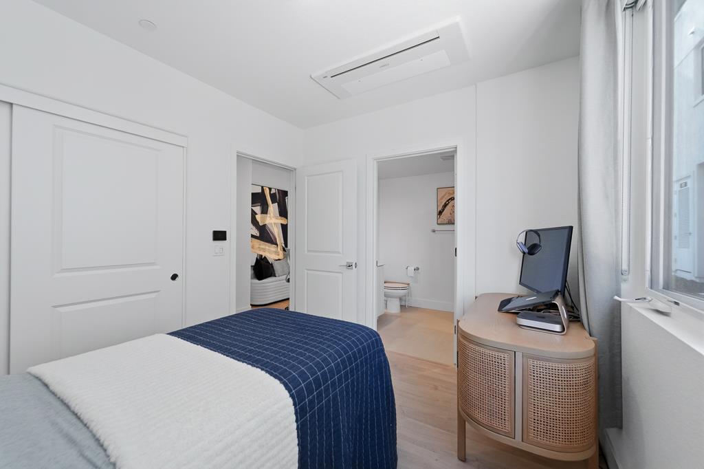 Photo #8: ML82036415 Listing: Photo #8