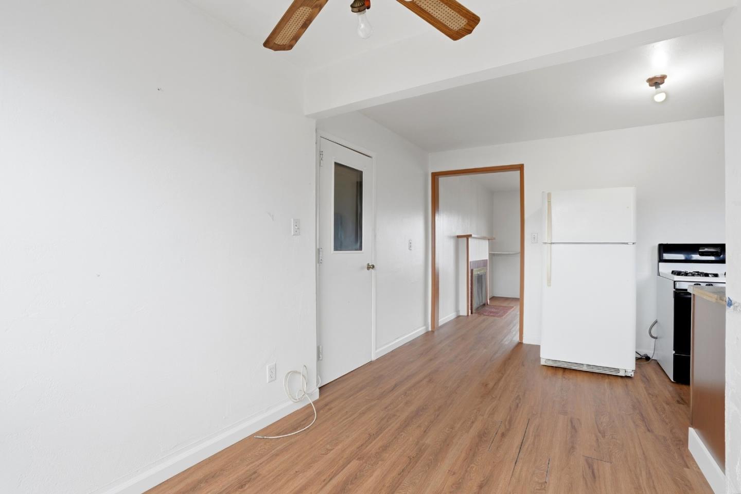 Detail Gallery Image 11 of 33 For 812 7th Ave, San Bruno,  CA 94066 - 2 Beds | 1 Baths