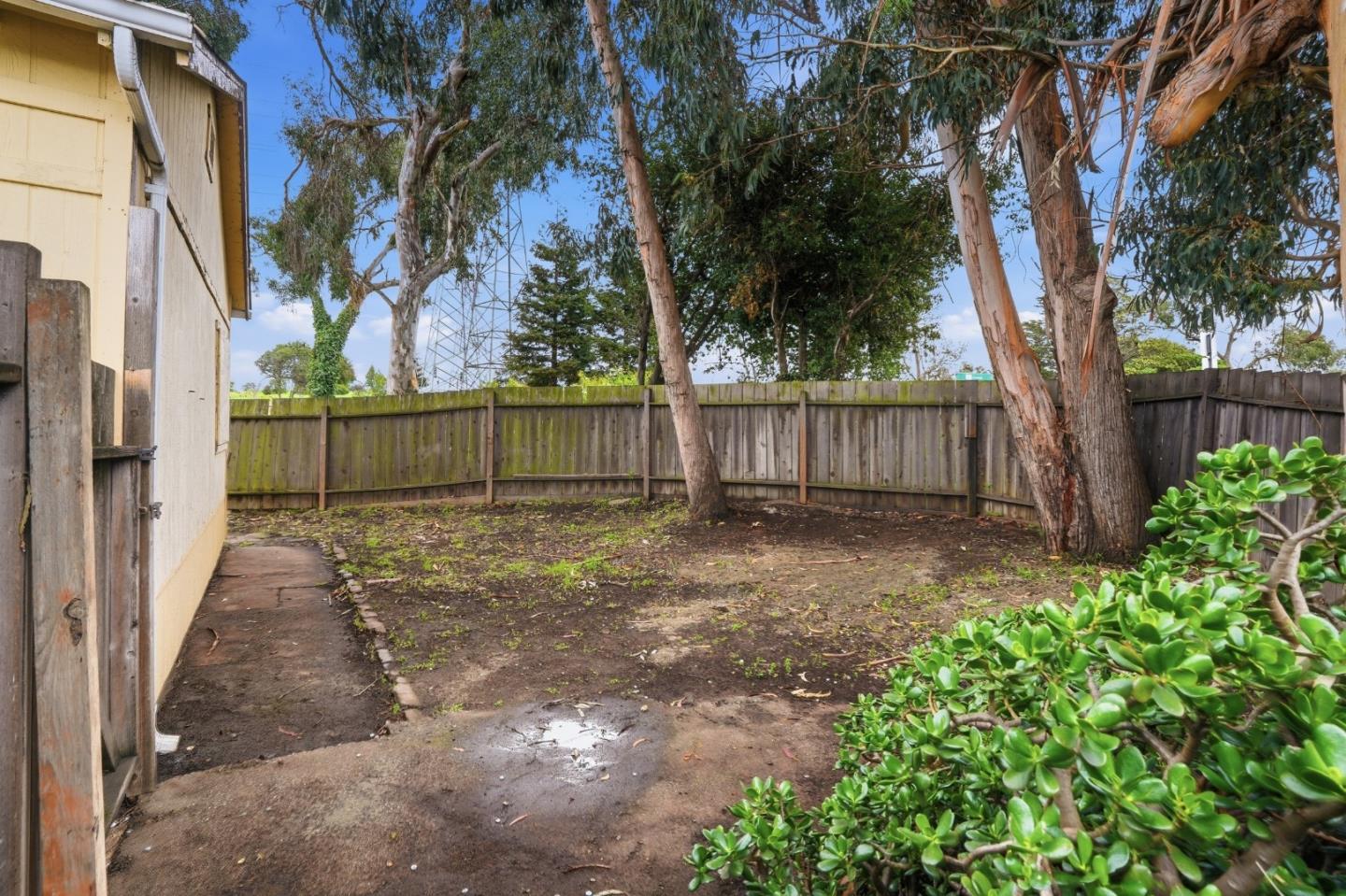 Detail Gallery Image 31 of 33 For 812 7th Ave, San Bruno,  CA 94066 - 2 Beds | 1 Baths