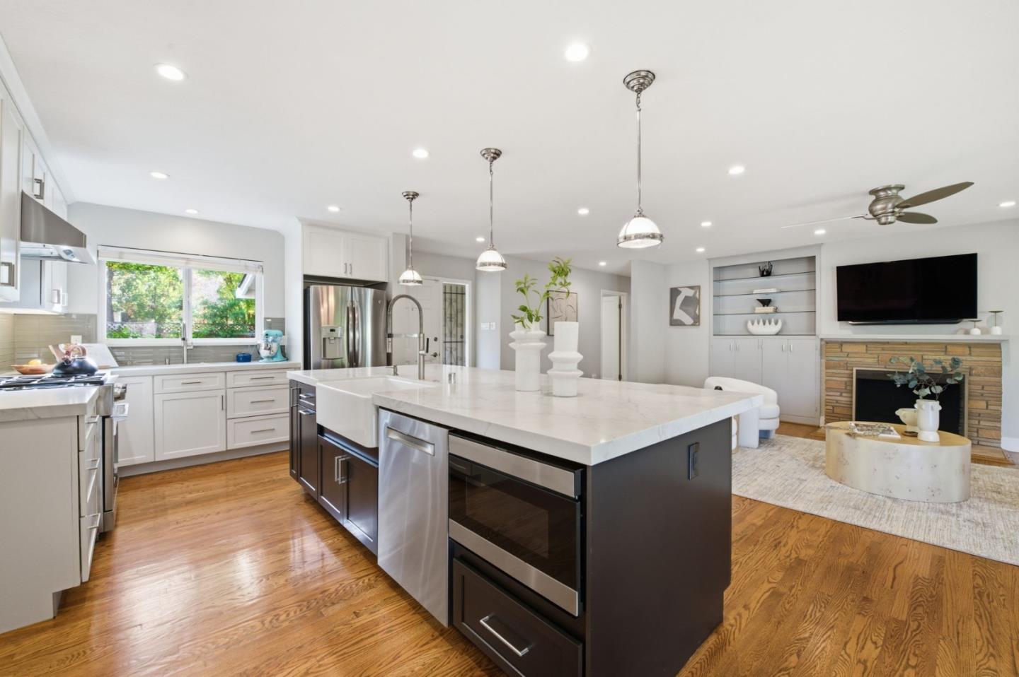 Detail Gallery Image 25 of 50 For 171 Santiago Ave, Redwood City,  CA 94061 - 3 Beds | 2 Baths