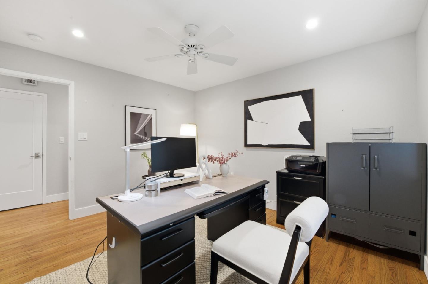 Detail Gallery Image 35 of 50 For 171 Santiago Ave, Redwood City,  CA 94061 - 3 Beds | 2 Baths