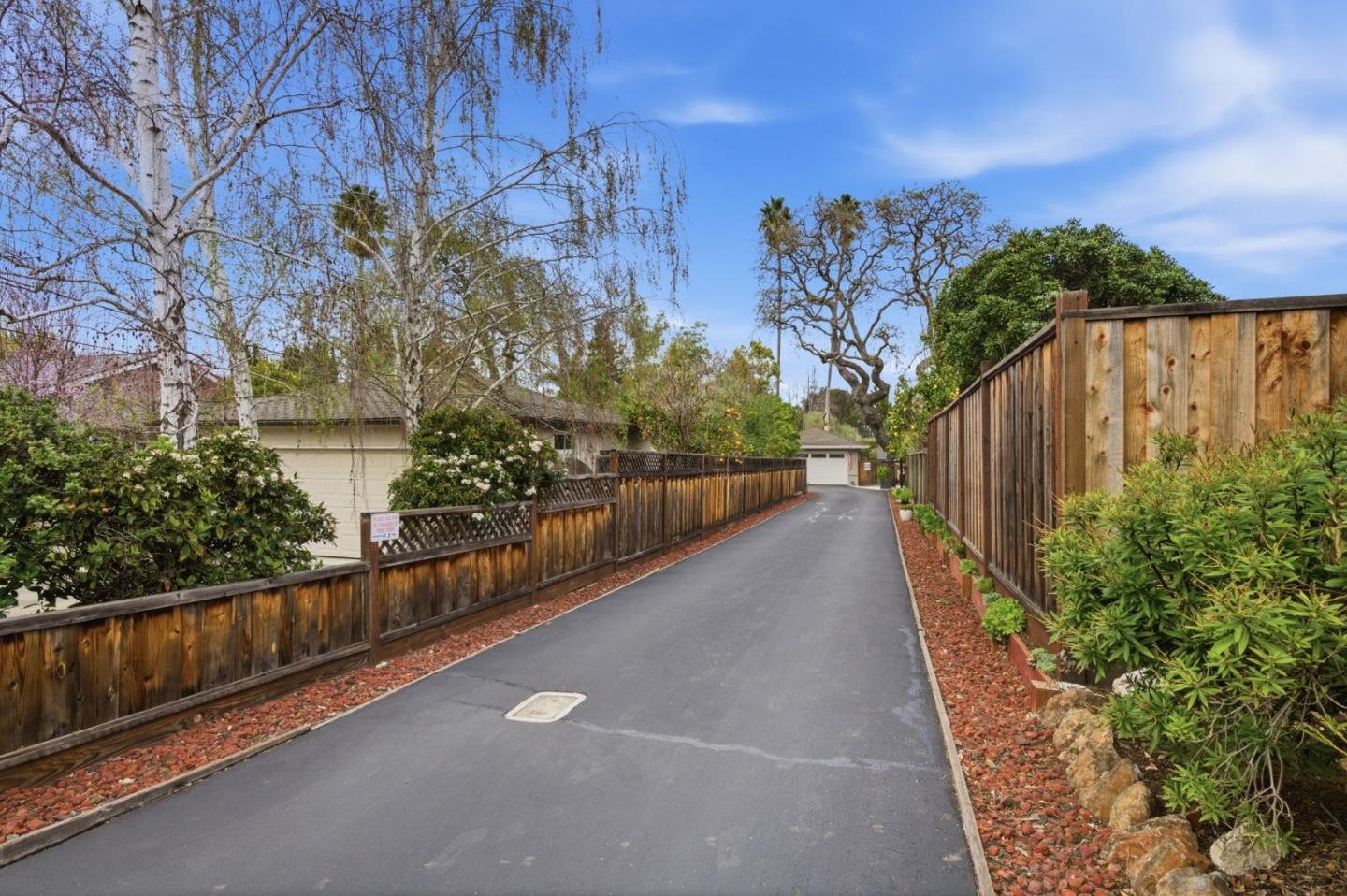 Detail Gallery Image 4 of 50 For 171 Santiago Ave, Redwood City,  CA 94061 - 3 Beds | 2 Baths