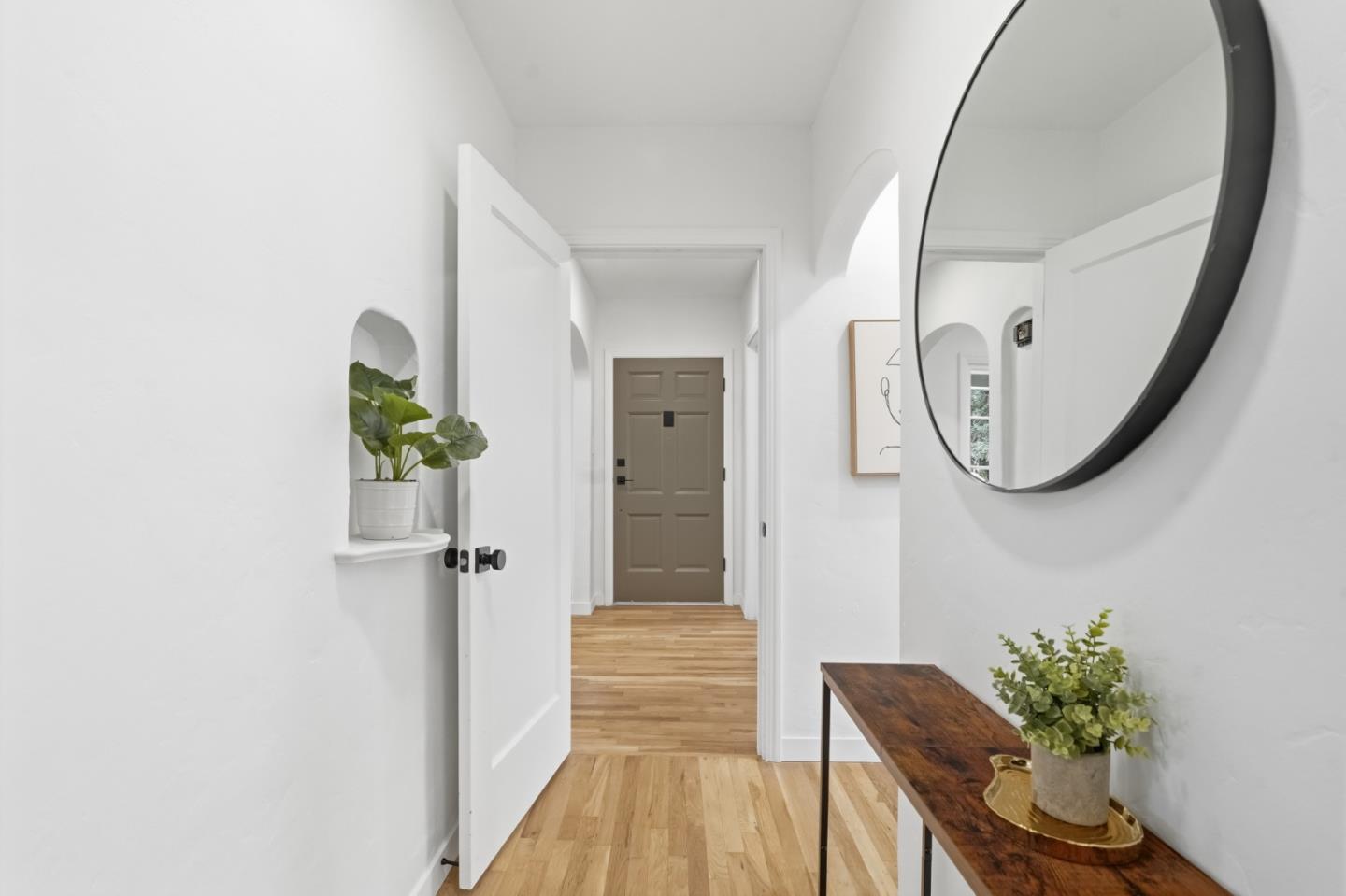 Detail Gallery Image 11 of 37 For 1141 Dean Ave, San Jose,  CA 95125 - 2 Beds | 1/1 Baths