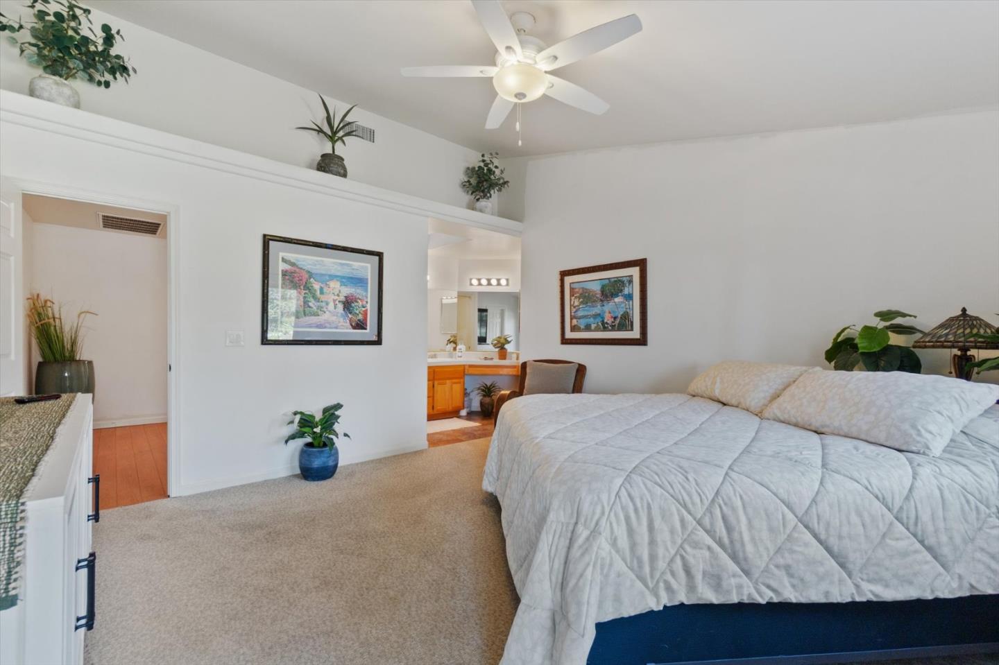 Detail Gallery Image 20 of 57 For 1426 Gladstone Ct, Redding,  CA 96001 - 3 Beds | 2 Baths