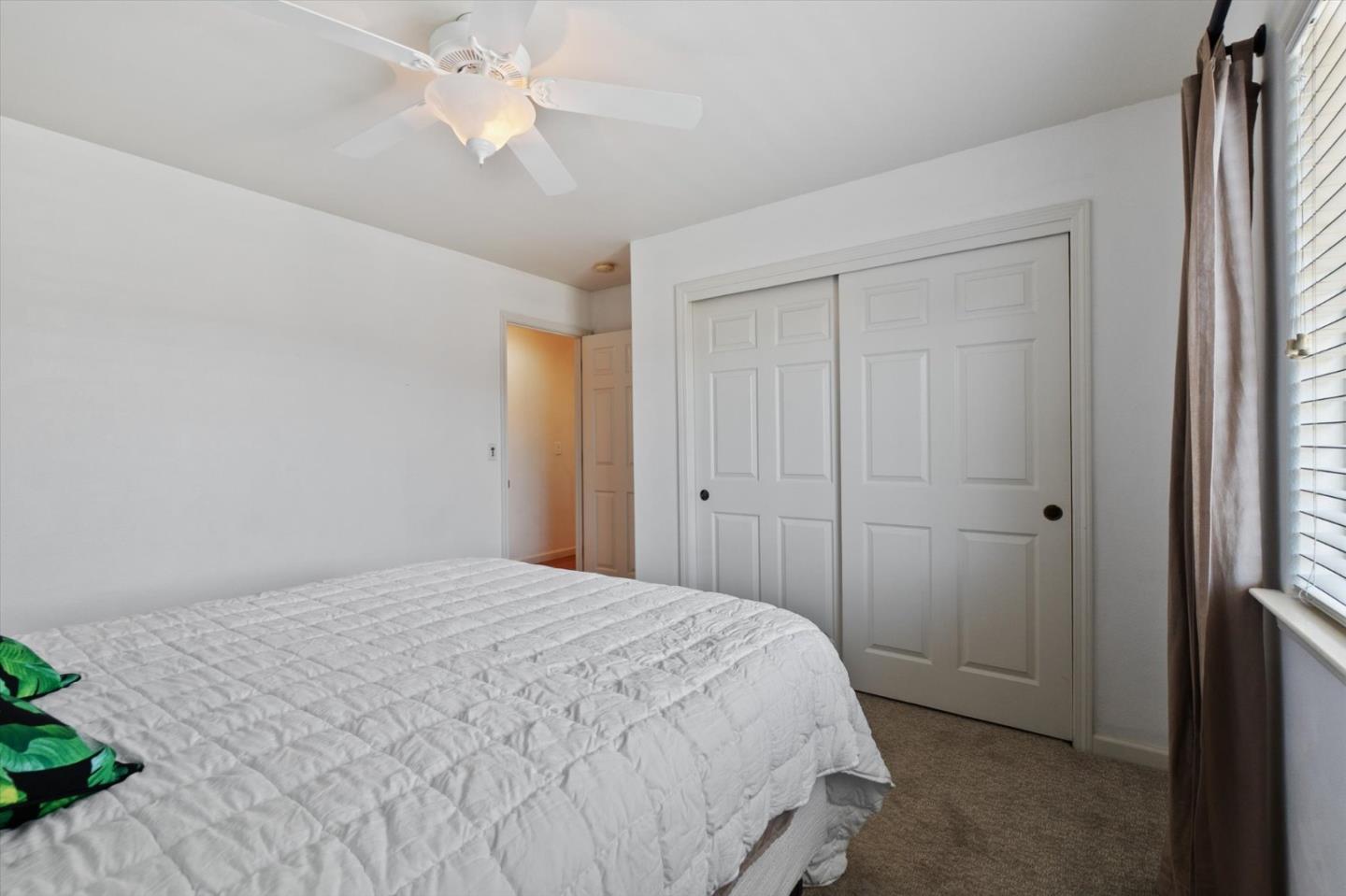 Detail Gallery Image 23 of 57 For 1426 Gladstone Ct, Redding,  CA 96001 - 3 Beds | 2 Baths