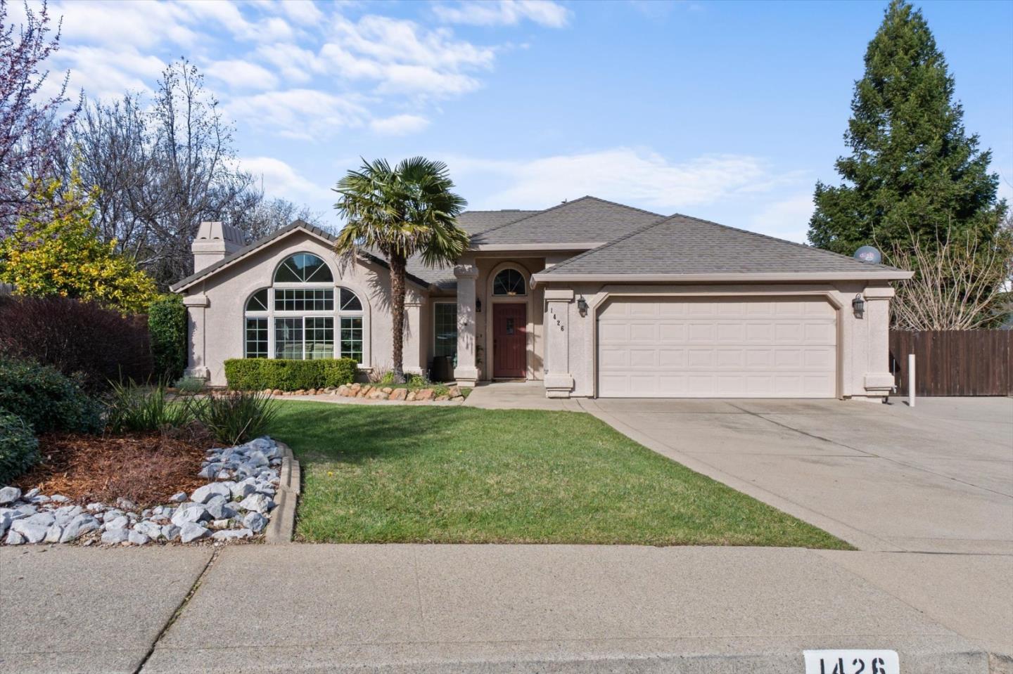 Detail Gallery Image 50 of 57 For 1426 Gladstone Ct, Redding,  CA 96001 - 3 Beds | 2 Baths