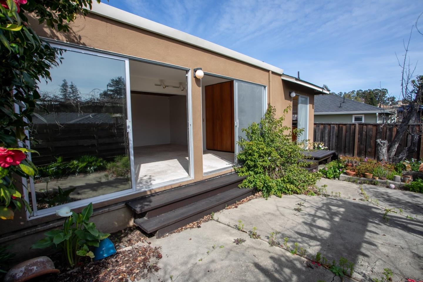 Detail Gallery Image 24 of 41 For 1731 Francis Ct, Belmont,  CA 94002 - 2 Beds | 1/1 Baths