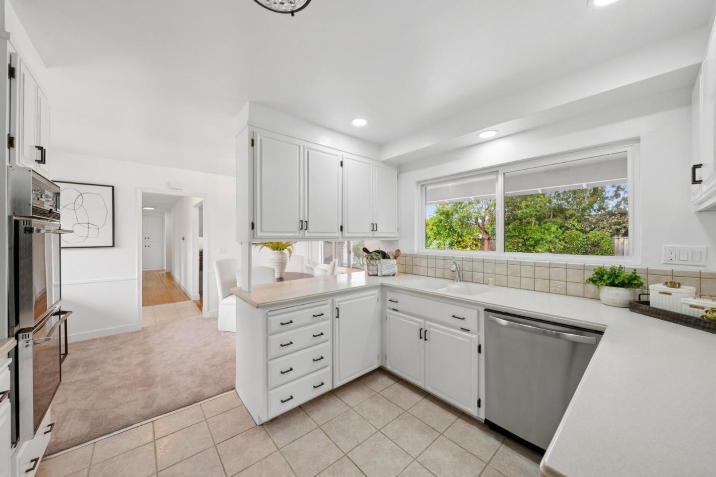 Detail Gallery Image 16 of 65 For 12135 Country Squire Way, Saratoga,  CA 95070 - 4 Beds | 2 Baths