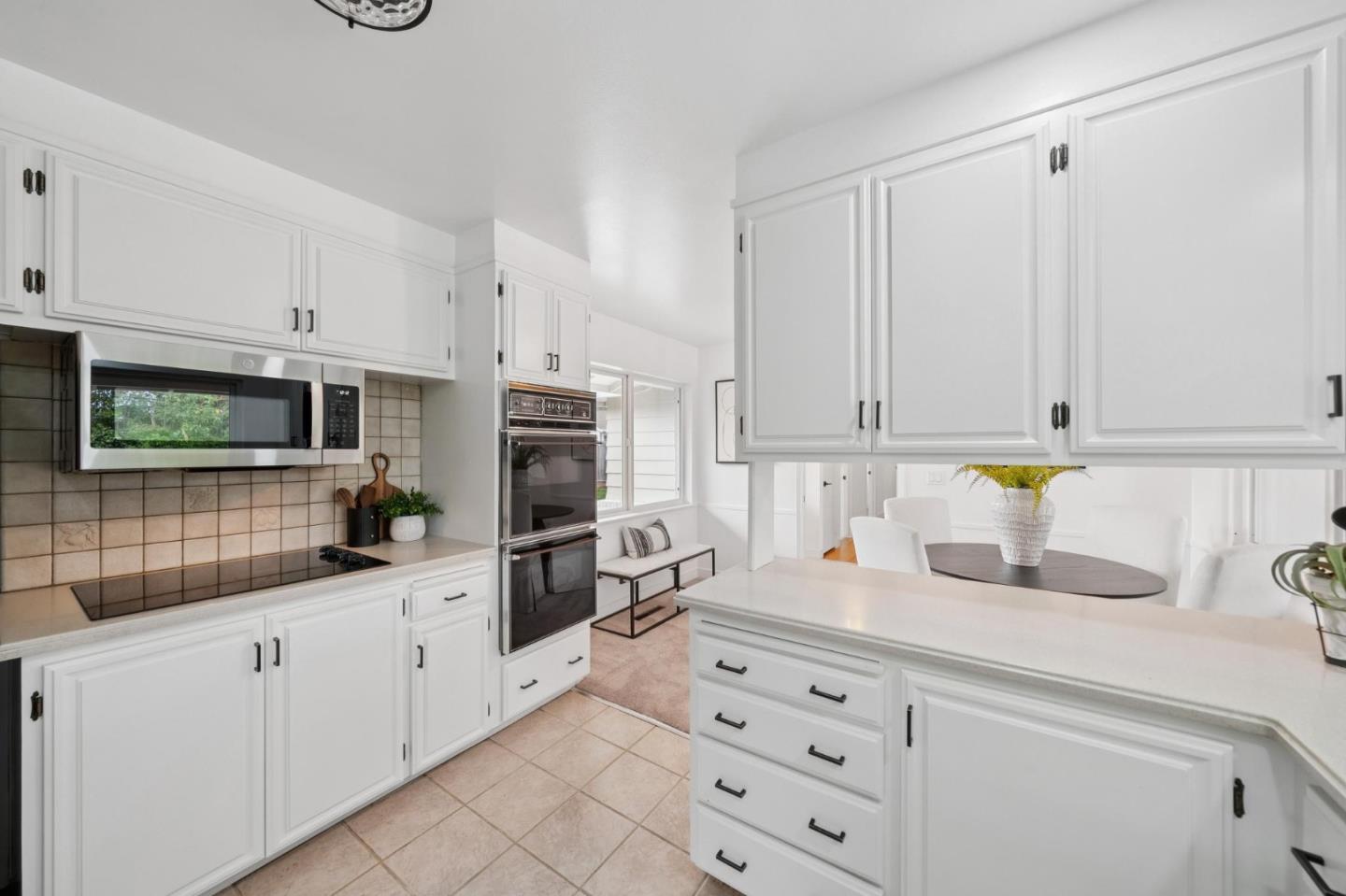 Detail Gallery Image 17 of 65 For 12135 Country Squire Way, Saratoga,  CA 95070 - 4 Beds | 2 Baths