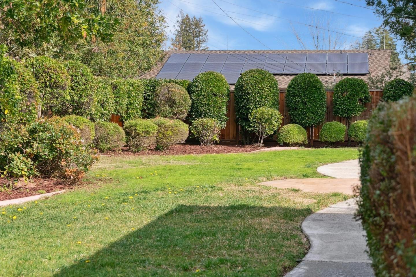 Detail Gallery Image 52 of 65 For 12135 Country Squire Way, Saratoga,  CA 95070 - 4 Beds | 2 Baths