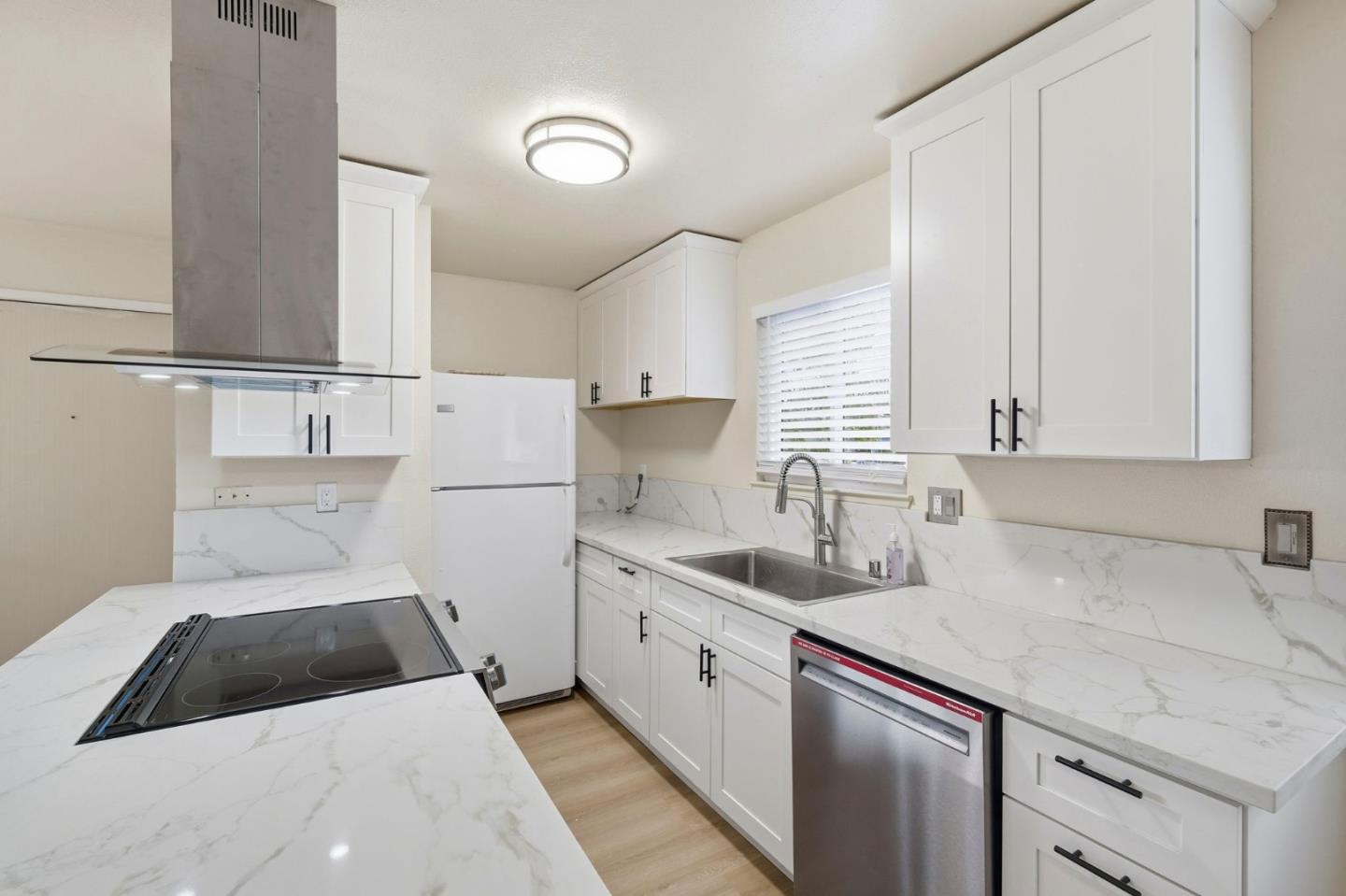 Detail Gallery Image 10 of 25 For 4355 Jade St #4,  Capitola,  CA 95010 - 2 Beds | 1 Baths