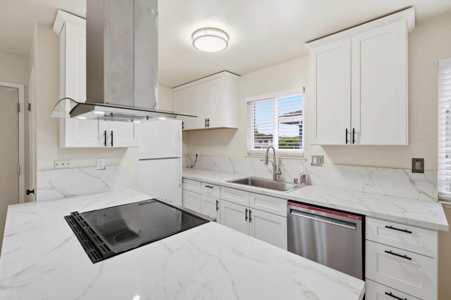 Detail Gallery Image 11 of 25 For 4355 Jade St #4,  Capitola,  CA 95010 - 2 Beds | 1 Baths